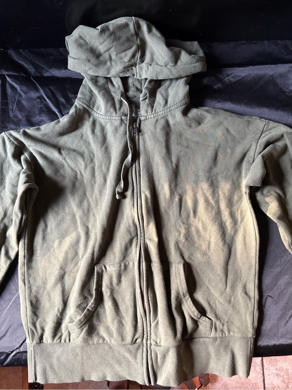 Time and Tru Olive Green Full-Zip Hooded Sweatshirt
